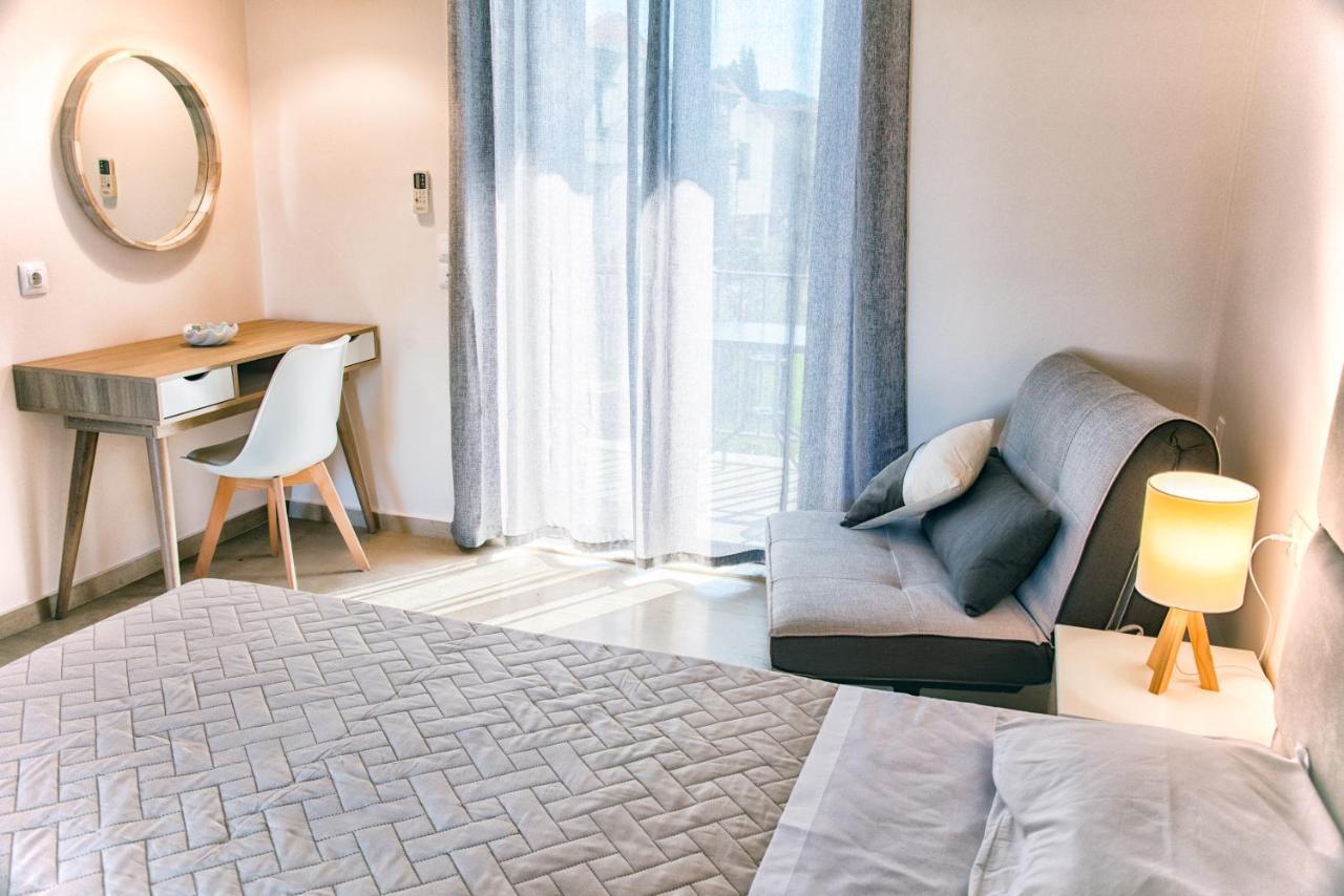 Costas Apartments เมซอนกิ ภายนอก รูปภาพ