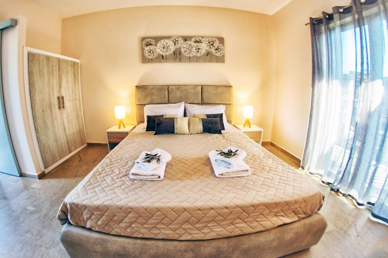 Costas Apartments เมซอนกิ ภายนอก รูปภาพ